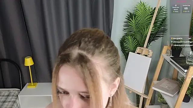 HollieCollelo webcam