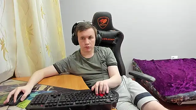 iliaskrislove webcam