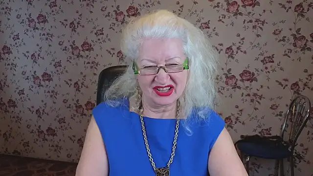 Maya_Mayflower webcam