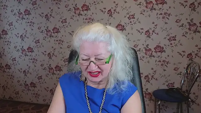 Maya_Mayflower webcam