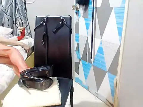 Savannah_Cock webcam