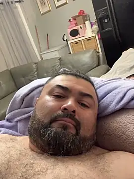 lucrecio19 - Lucrecio19's free webcam - UK Sex Cams