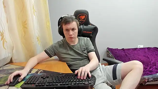 iliaskrislove webcam