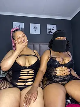 Ebony_Warlock_ webcam