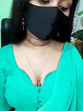 idhika-paul - Idhika-Paul's free webcam - UK Sex Cams