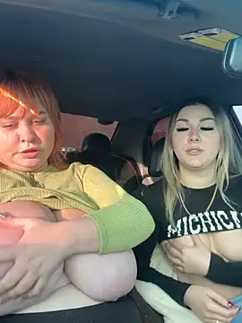 BigboobsDream99 webcam