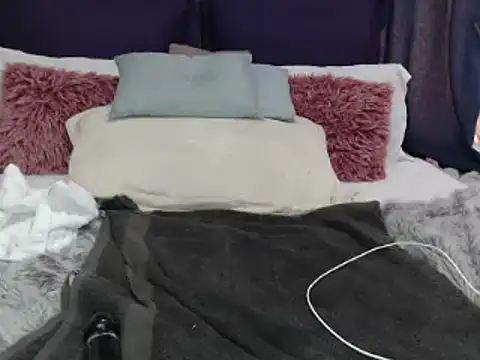 SweetieQueen1 webcam