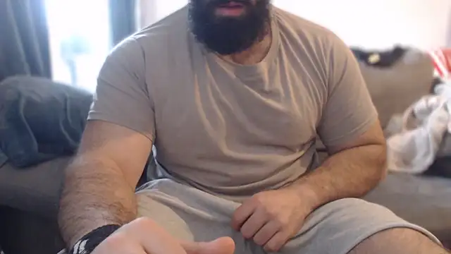 hugemachohandsome webcam