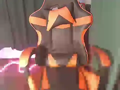 Enchantressxshaira webcam