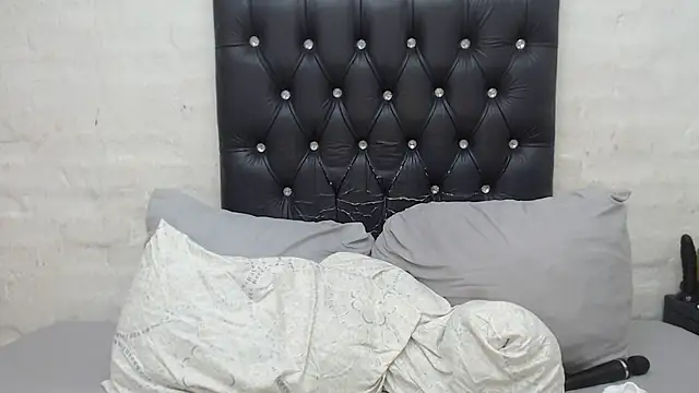 GlowGoddessxx webcam stripchat model stream image