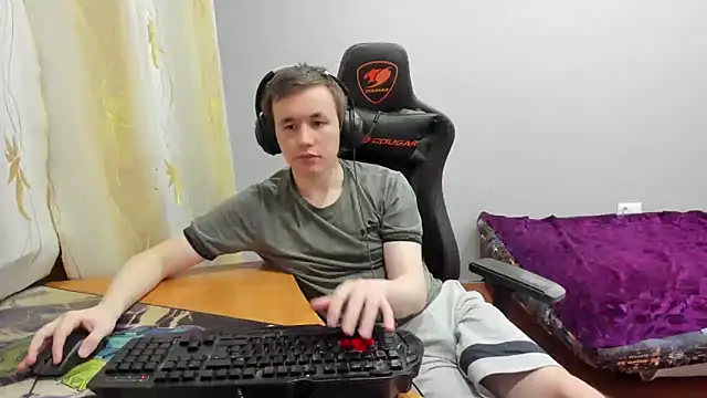 iliaskrislove webcam