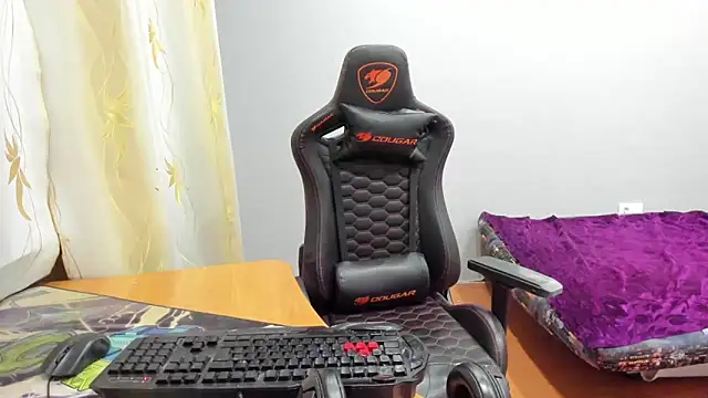 iliaskrislove webcam