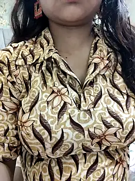 -shilpi01 (Ask my age) - 2 Mint pussy fingering