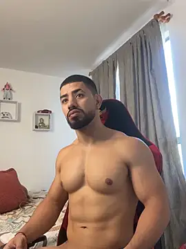 Ezzio_Scolaro webcam