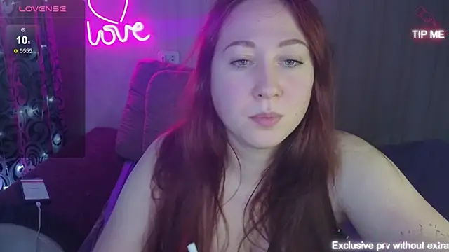 KellyCrystall webcam