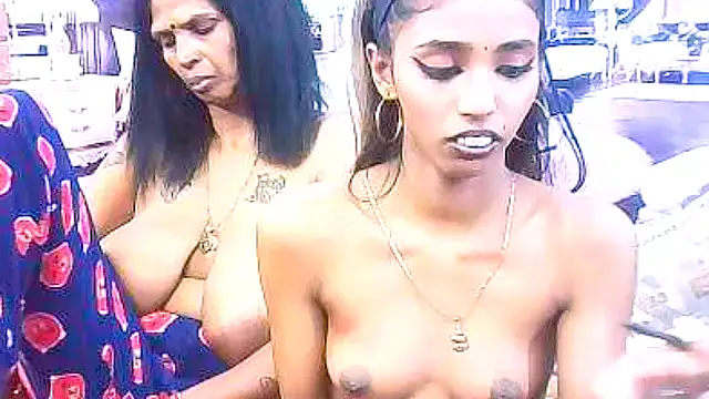 IndianSexySlender from StripChat is Freechat