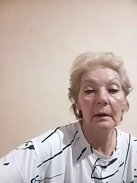 Webcam Model (Calypso-Loove)  is live.Free join now!