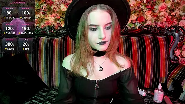 EllieMori webcam