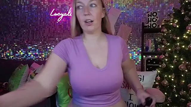 lucyallen4201 webcam