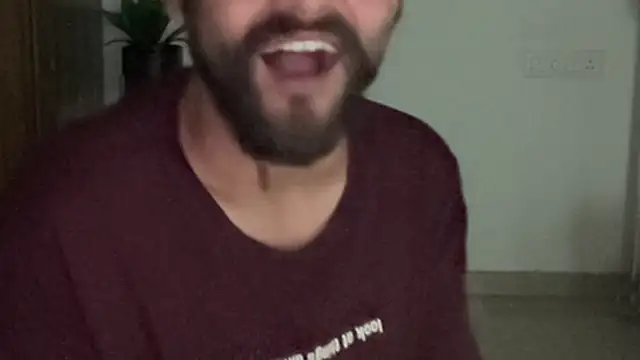 makemeawareaah (M young) - Wear Saree <3