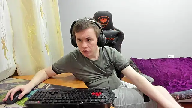 iliaskrislove webcam