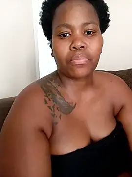 SweetieQueen1 webcam