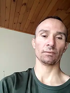 nacho18hot (Ask my age) - Cruising públic