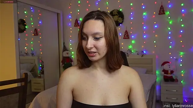LilyannRosse webcam