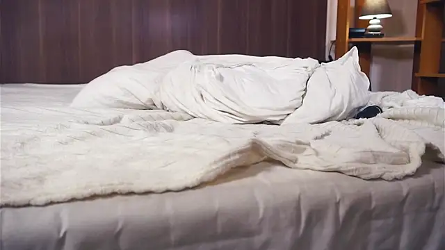 DierdreJacobsohn webcam