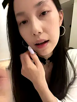 dd-52 (F young) - 喝酸奶 搅舌头