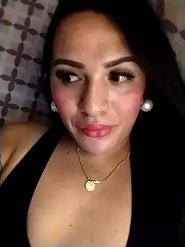 Yourbabyshane's room