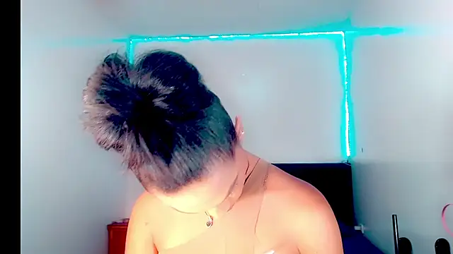 _Riannagarcia_ webcam