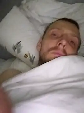 CrookedBunk3527 webcam