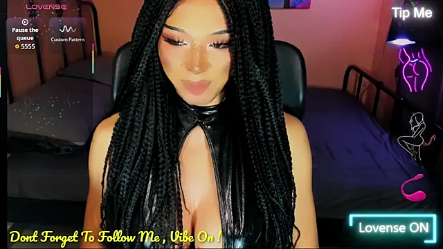 xurgoddess_bellax - XUrGoddess_Bellax's free webcam