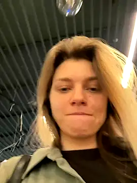 valenciashock (F young) - ZOOM PUSSY