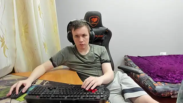 iliaskrislove webcam