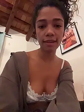 Webcam Model (LibertyLust)  is live.Free join now!