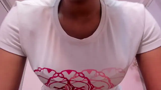 sweet_boobs4u webcam