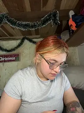 Sophia_Weest99 webcam