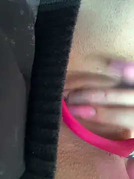 dollytall (F young) - Risky strong ORGASM in fitting room