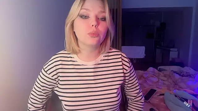 opheliaritz - OpheliaRitz's free webcam