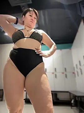 ZhenjaPoledance webcam