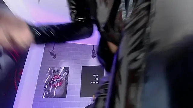 aleesha_cameron02 webcam