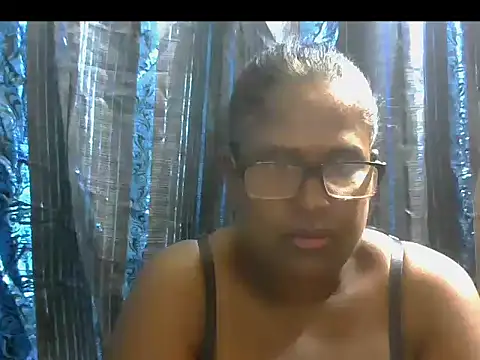 Exotic_indian95 webcam