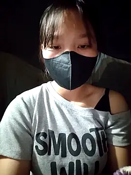 linh-miu99 webcam