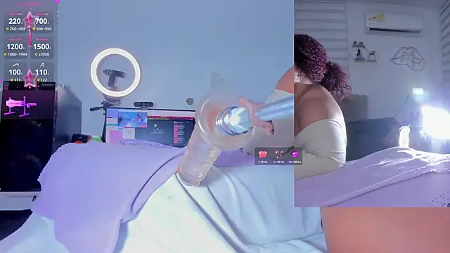 Abigail_Girl__ webcam