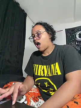 angela_angells webcam