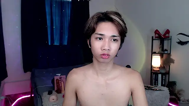 Ivoryhotcummer webcam