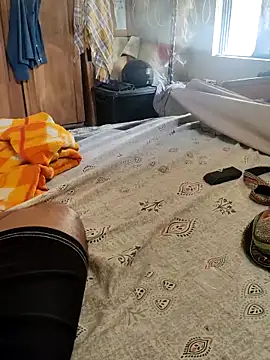 LargishSexiness webcam