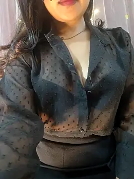 Webcam Model (skylarmaexo_love)  is live.Free join now!